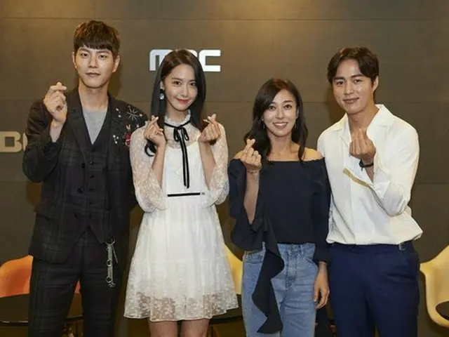 俳優ホン・ジョンヒョン、少女時代 ユナ、チャン・ヨンナム、オ・ミンソク、MBC月火ドラマ「王は愛する」の記者懇談会に出席。
