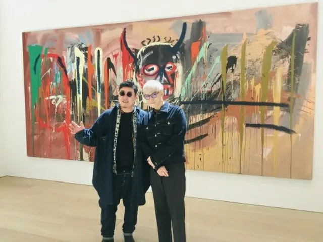 T.O.P(BIGBANG)、画家の井田幸昌さんや実業家の前澤友作さんのSNSに登場。