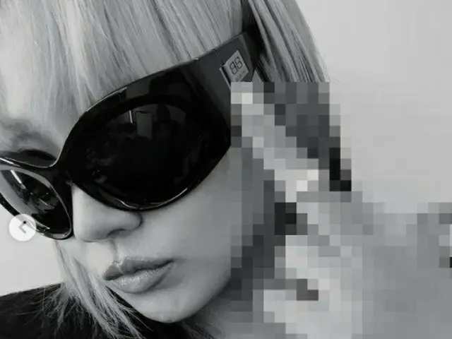 CL(元2NE1)、中指立てる？画報撮影中と見られる写真投稿が話題。