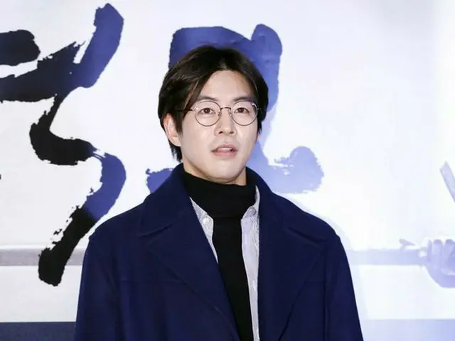 俳優イ・サンユン、映画「逆謀-反乱の時代」VIP試写会に出席。