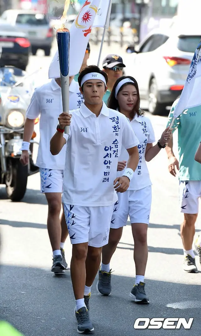 「アジア大会2014韓国仁川」聖火リレーに参加した「ZE:A」ドンジュン