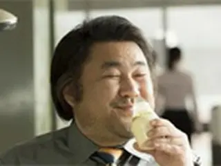 俳優コ・チャンソク、バナナ味牛乳の広告モデルに