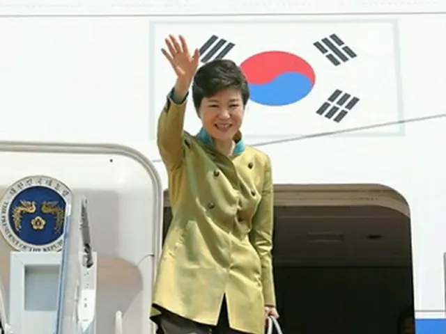 米国に発した朴大統領=5日、ソウル(聯合ニュース)