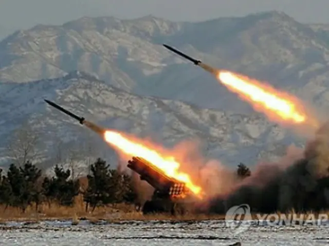 北朝鮮の砲撃訓練の模様＝（聯合ニュース）