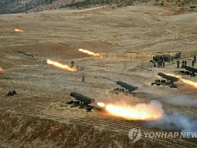 北朝鮮が昨年３月に公開した砲撃訓練模様＝（聯合ニュース）