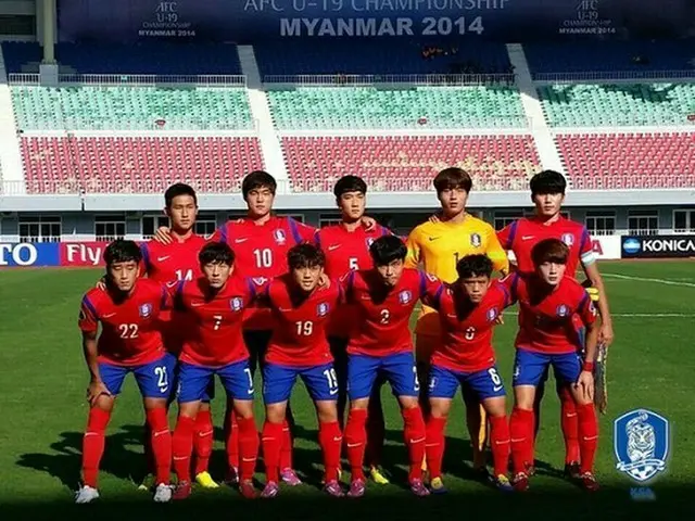 韓国は13日、ミャンマーで行われたサッカー男子U-19AFC大会1次リーグ最終戦でC組の日本と対戦して1-2で負けを喫し、リーグ敗退が決まった。（提供:OSEN）