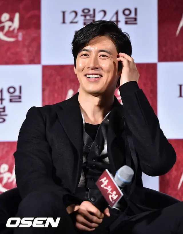 俳優コ・スは26日午後、ソウル・東大門（トンデムン）MEGABOXで行われた映画「尚衣院」の制作報告会に出席し、「朝鮮時代の人々は美に対する欲が強かった」と述べた。（提供:OSEN）