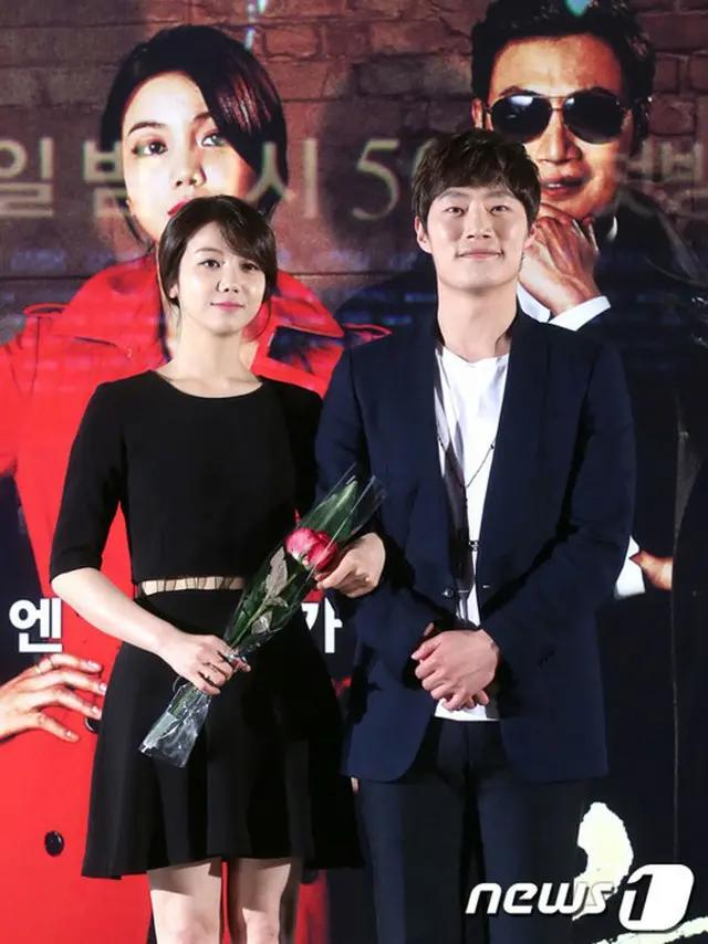韓国俳優イ・ヒジュンと女優キム・オクビンの熱愛が話題を集めている中、彼らのようにドラマの中のカップルが実際の恋人に発展したカップルの事例が注目を集めている。（提供:news1）