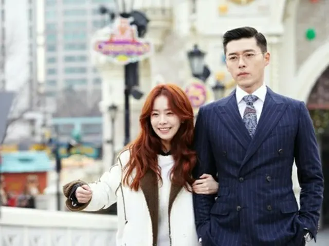 26日、SBSの新ドラマ「ハイド・ジキル、私」側は、俳優ヒョンビンと女優ハン・ジミンの初撮影の現場を公開した。（提供:OSEN）