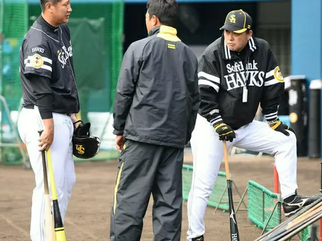 日本プロ野球・ソフトバンクの4番イ・デホ（李大浩）が今シーズンも活躍が期待されている。