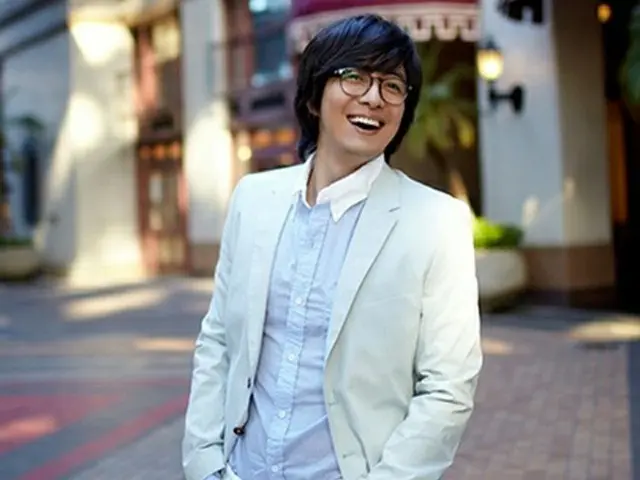 韓国俳優ぺ・ヨンジュン（42）が、恋人ク・ソヒ氏と昨年末、破局していたことがわかった。