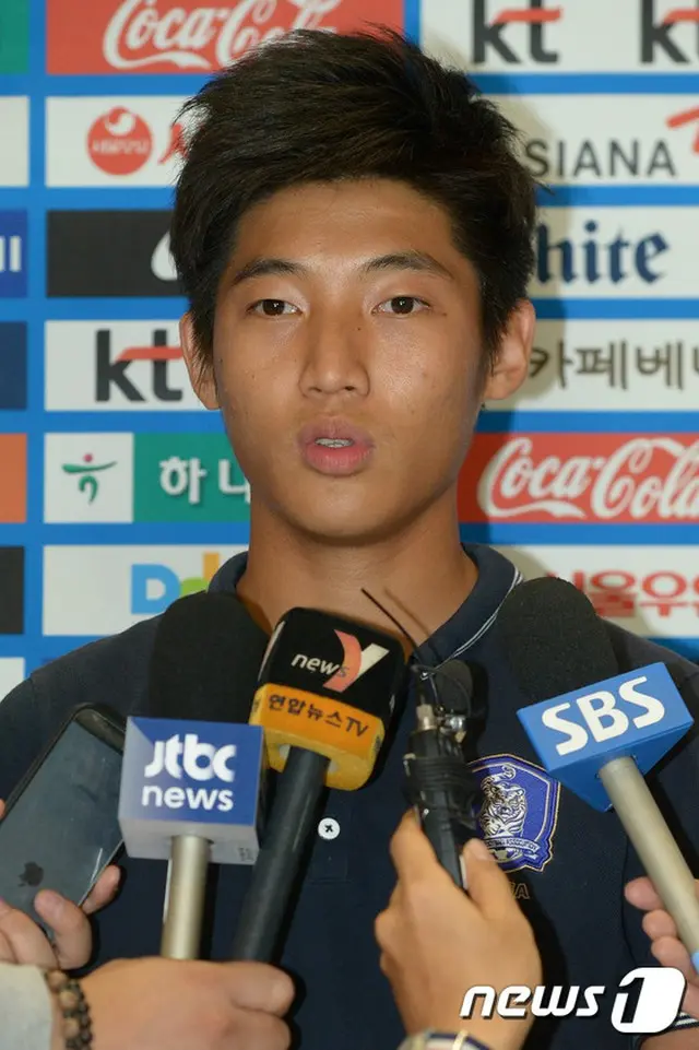 “韓国のメッシ”イ・スンウ（17）と共にスペインのFCバルセロナ・フベニルAでプレーするチャン・ギョルヒ（17）がドリブルと動きに自信を示した。