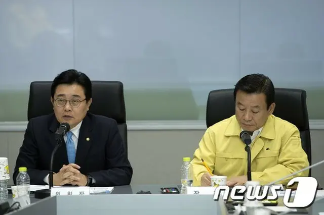 韓国の国会国民安全革新特別委員会は4日、国民安全署のMERS（中東呼吸器症候群）への対応実態を点検し、政府の初動対応の不十分さを指摘して対策を促した。（提供:news1）