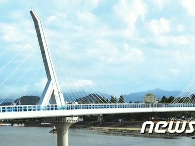 韓国南部の大邱（テグ）市にあるドンチョン遊園地内にかかったヘマジ橋で一日に2人の男性が命を絶った。（提供:news1）