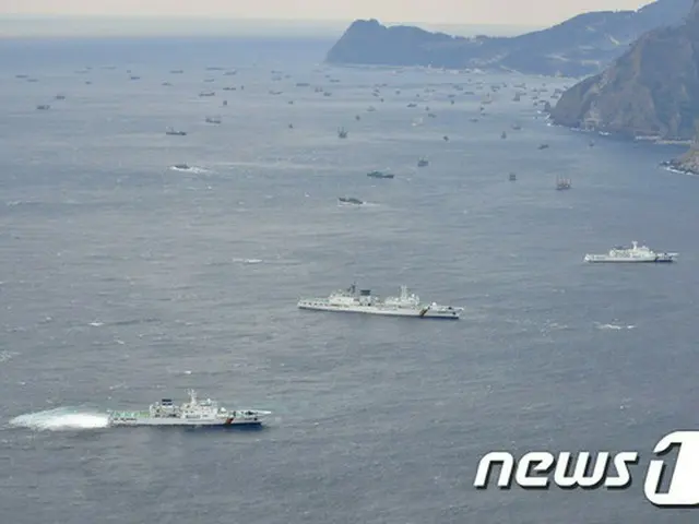 北朝鮮の漁船1隻が4日に韓国東部の鬱陵島近海で浸水中、韓国海洋警察によって救助されたと7日、韓国統一部が明らかにした。（提供:news1）