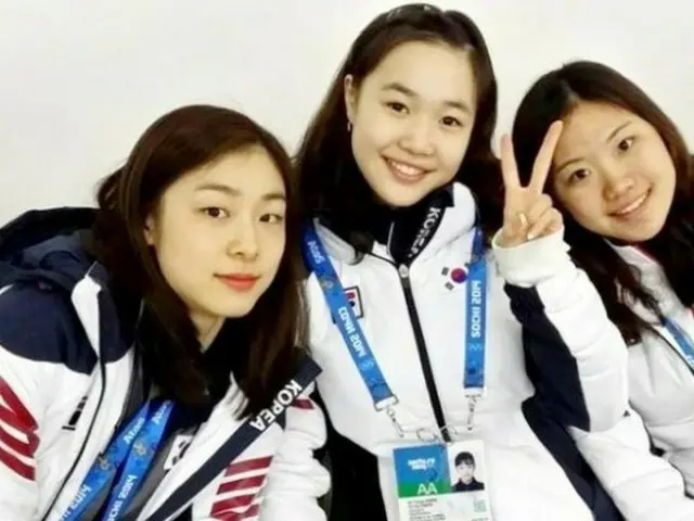 韓国フィギュアスケート選手のパク・ソヨンがキム・ヨナ、キム・へジンと一緒に撮った写真が再び注目を集めている。（提供:news1）