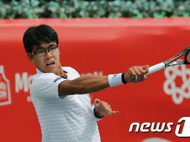 韓国男子テニスのチョン・ヒョン（19、世界ランキング71位）が、全米オープンテニス・男子シングルスと共にダブルスにも挑戦することがわかった。
