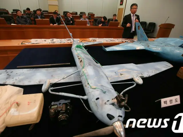 韓国軍が南北高官協議が開かれていた当時、北朝鮮上空で北朝鮮の無人偵察機の可能性がある飛行物体を熱像監視装備（TOD）で撮影したと7日、確認された。（提供:news1）