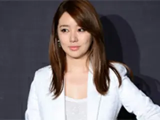 中国の番組でデザインの盗作疑惑、韓国女優ユン・ウネとは？ドラマ「宮」や「コヒプリ」で大人気