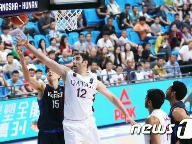 韓国男子バスケットボール代表は、国際バスケットボール連盟（FIBA）アジア選手権大会・2次予選でカタールに惜しくも敗れた。