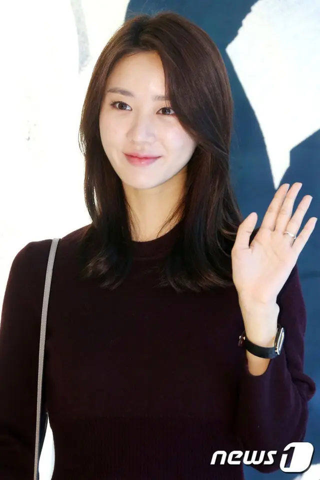 韓国女優ハン・グル（23）が、自身の家庭環境に関する世間の噂について公式立場を明かした。
