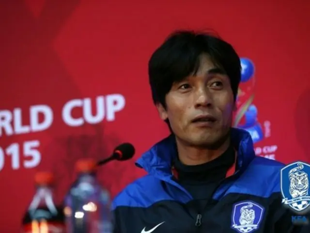 次節イングランド戦を控えた韓国サッカーU-17代表のチェ・ジンチョル監督が、「組別予選の最終戦では、これまで出場していない選手にチャンスを与える」と明かした。
