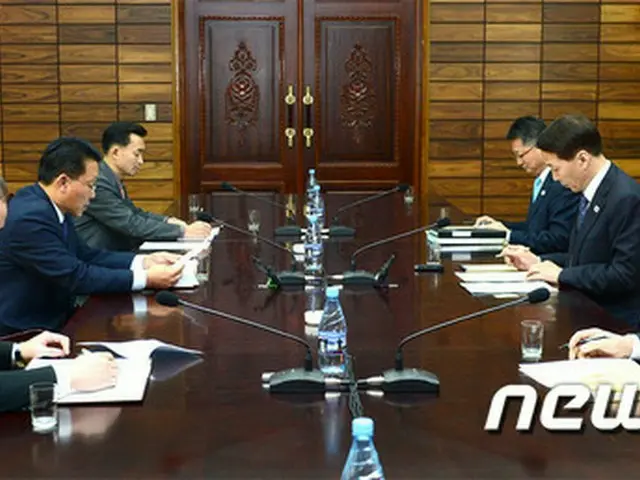 韓国と北朝鮮が来月11日、北朝鮮・開城にて次官級の当局者会談を開催することで合意した。