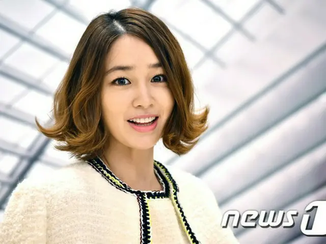 韓国女優イ・ミンジョンがSBSの新水木ドラマ「帰って来てください、アジョシ」（原題）でカムバックする。