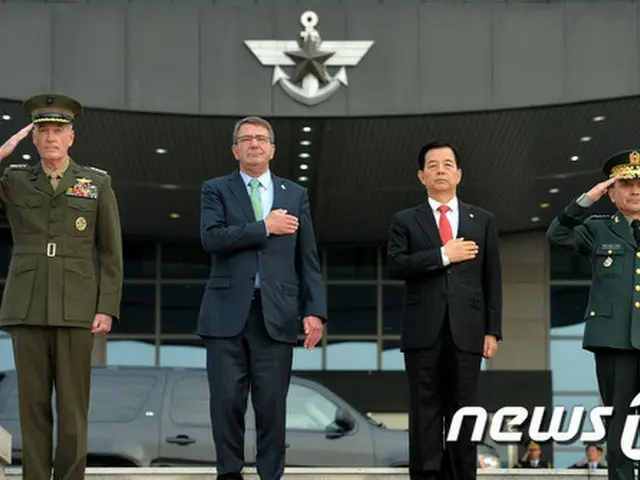 日米韓の3か国の合同参謀本部議長の3者会談を開催する法案を検討中であると韓国軍当局が21日、明かした。（提供:news1）