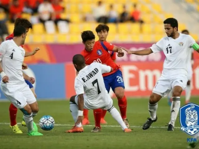 アジアサッカー連盟（AFC）が、韓国－ヨルダンのサッカー五輪予選（AFC U-23チャンピオンシップ）準々決勝を担当した審判に対する懲戒委員会を開催する。（提供:news1）