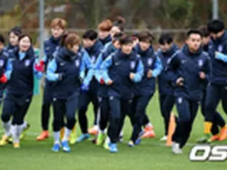 女子サッカー”南北戦”、歴代対戦成績は韓国たった1勝のみ…リオ五輪かけた試合がスタート