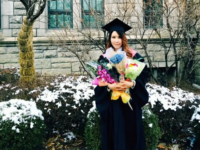 韓国歌手チンジュ（35）が、梨花女子大学院を卒業した。（提供:news1）
