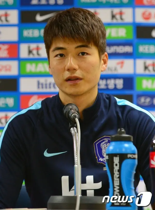 サッカー韓国代表キャプテン キ・ソンヨン 「気楽な試合などない、国民が見守っている」