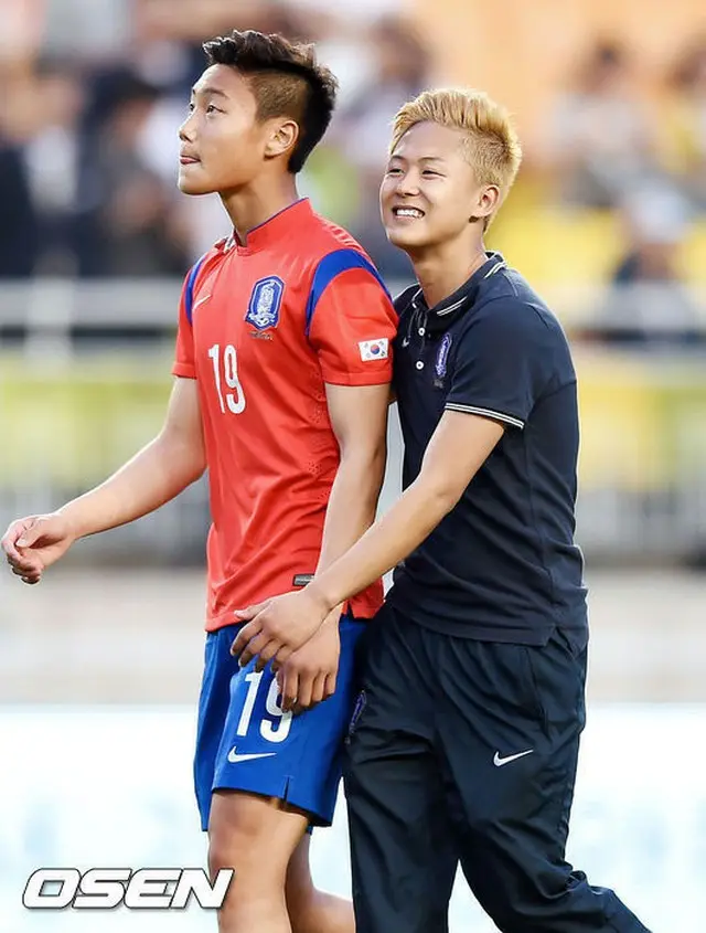 韓国サッカーの希望の星ペク・スンホ（バルセロナ・フベニールA）、フリーキックで同点ゴール（提供:OSEN）