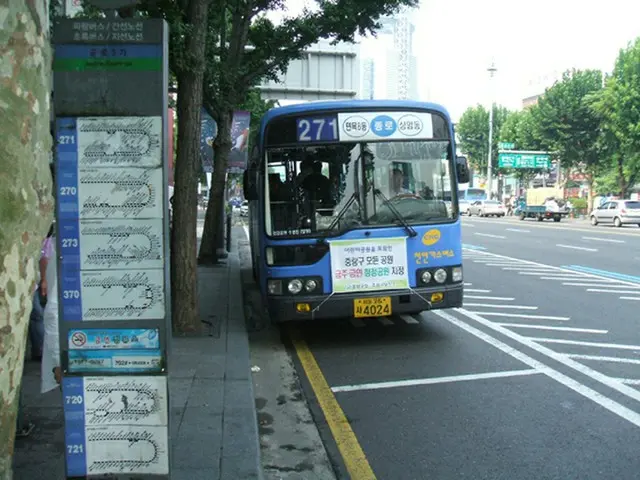 韓国のバスは日本と比べて運賃は安いのだが…（写真提供:ロコレ）