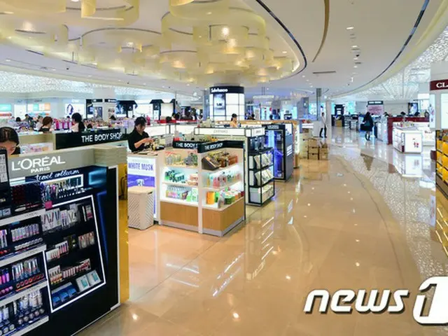 ロッテ・新羅など免税店 「5年以上、ドルの為替を固定」が明らかに… 是正命令下る＝韓国