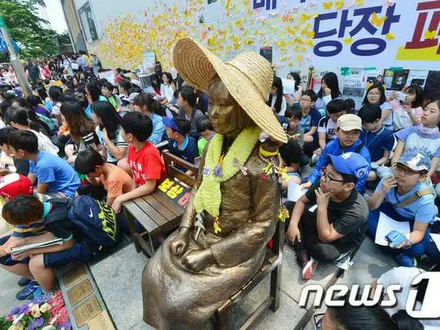 日韓の旧日本軍の慰安婦合意による慰安婦財団設立準備委員会が31日に発足し、第1回会議を開催する予定だと外交部と女性家族部が30日、明らかにした。（提供:news1）