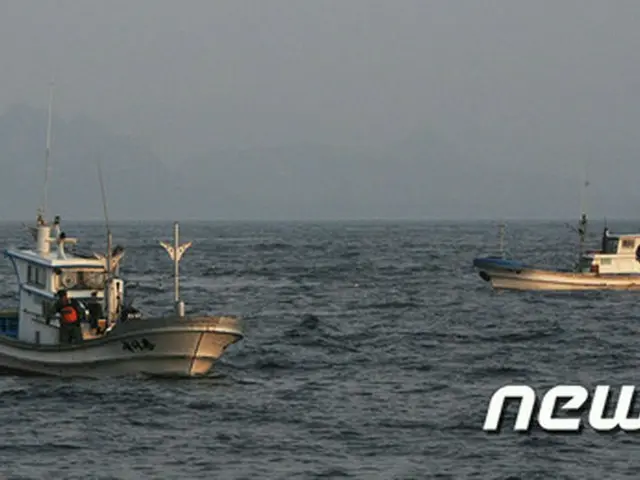 北朝鮮漁船が東海（日本海）上の南北軍事境界線・北方限界線（NLL）を超え、韓国軍が出動したが、「航路錯誤」という北朝鮮漁船の釈明により、直ちに退去措置を取った。