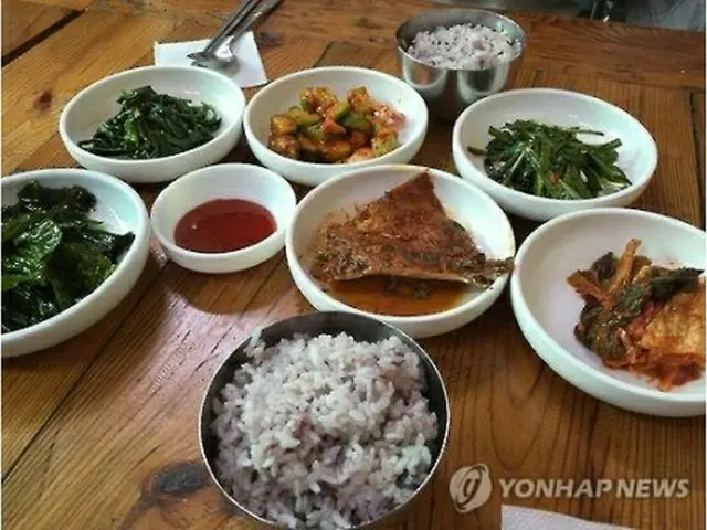 韓国伝統食の一例＝（聯合ニュース）