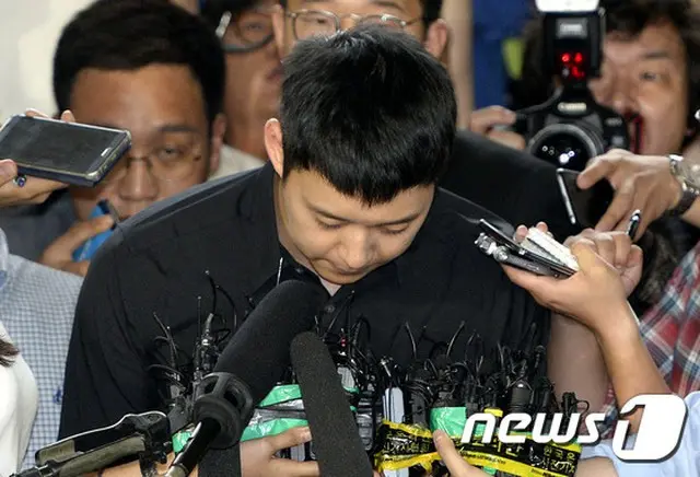 性的暴行容疑で4人の女性から告訴された韓国歌手兼俳優のパク・ユチョン（30）の一部の告訴に対して警察が嫌疑なしの処分を下していたことがわかった。（提供:news1）