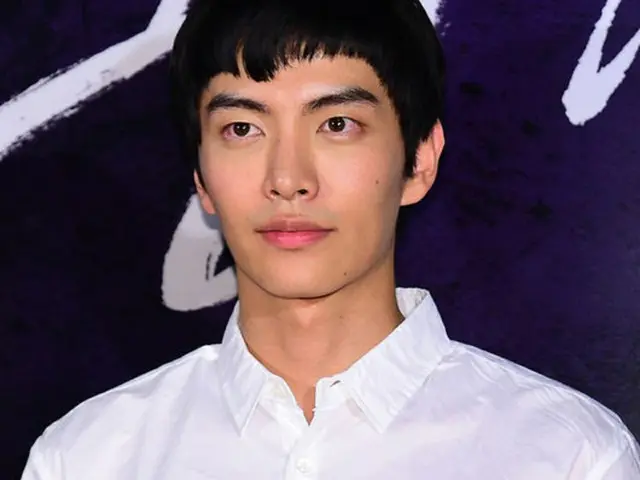 韓国俳優イ・ミンギ（31）のドラマ復帰が延期される見通しだ。