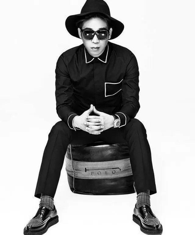 韓国歌手MCモン（36）が25日、ミュージックビデオ（MV）の撮影に臨む。番組出演の再開は現在論議中とのことだ。（提供:OSEN）