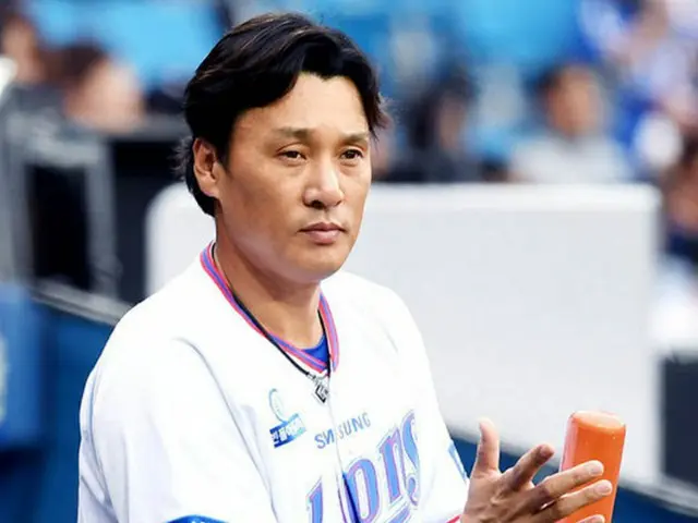 韓国の“国民的打者”イ・スンヨプ（40 /三星ライオンズ）が、KBOリーグ歴代最高齢にして最少シーズンで通算2000本安打を達成した。（提供:OSEN）