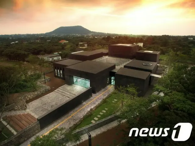 韓国・済州（チェジュ）特別自治道は16日、混雑を予防してより質の高い美術館観覧のために、道内公立美術館7か所の休館日を月曜日に統一指定すると明らかにした。