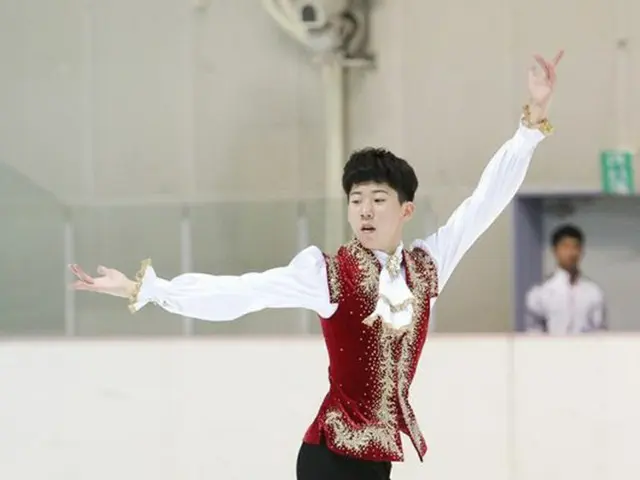 韓国の男子フィギュアスケート選手イ・シヒョン（パンゴク高）がISUジュニアグランプリロシア大会のショートプログラムで8位につけた。（提供:OSEN）
