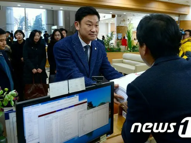 韓国市民5000人、朴大統領を相手に慰謝料訴訟（提供:news1）