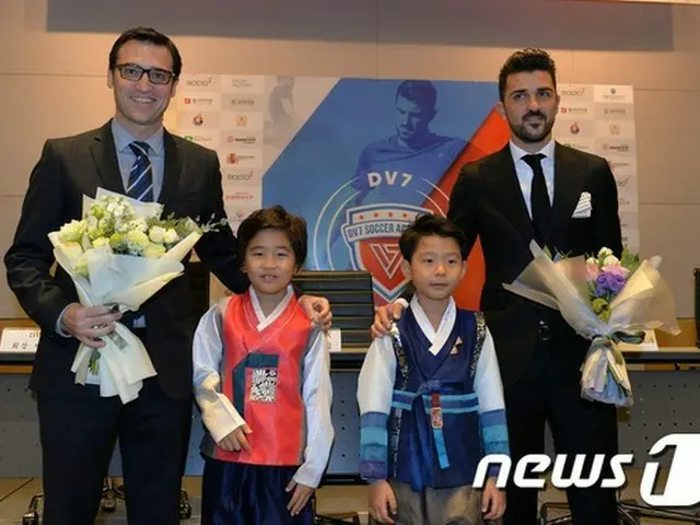 元スペイン代表ダビド・ビジャ、「DV7アカデミー」設立しソウルで発隊式 「子供たちに夢を」