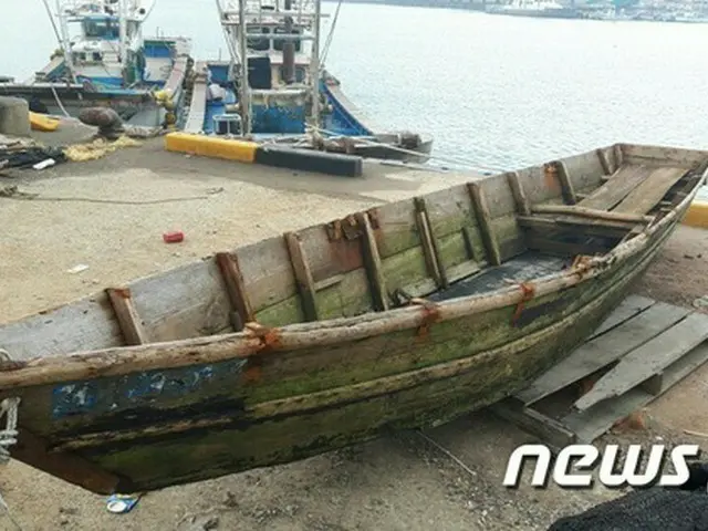 韓国海上警察が去る11～12日、日本海（韓国名:東海）上で漂流していた北朝鮮船舶3隻を発見し、北朝鮮船員8人を救助したことが15日、確認された。