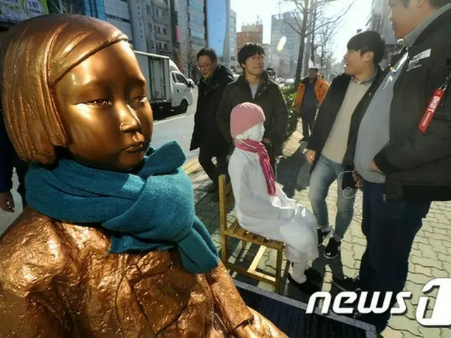 外務省、韓国・釜山少女像への対応を協議