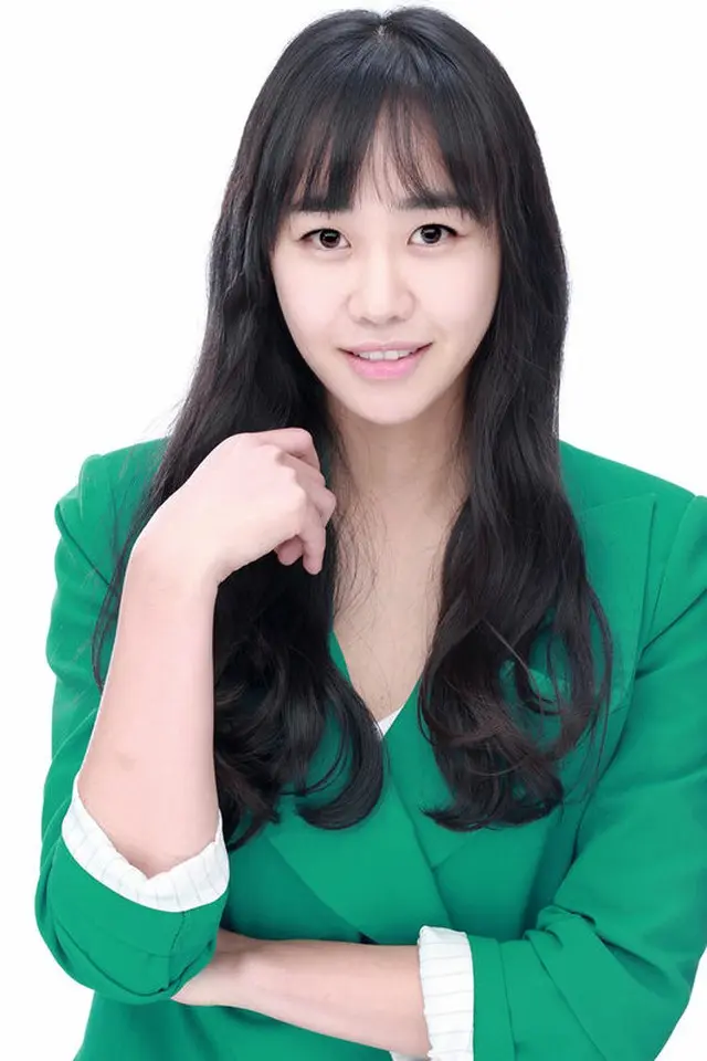 韓国女優カン・レヨン（35）が青春ロマンスドラマ「風変わりな男女」にキャスティングされた。（提供:OSEN）